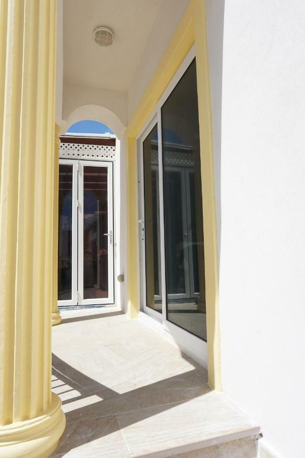 Self Contained Apartment With Private Kitchen Higher Heights, Barbados Christ Church Exteriér fotografie