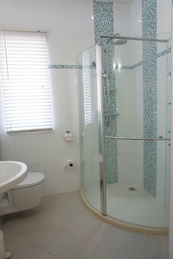 Self Contained Apartment With Private Kitchen Higher Heights, Barbados Christ Church Exteriér fotografie